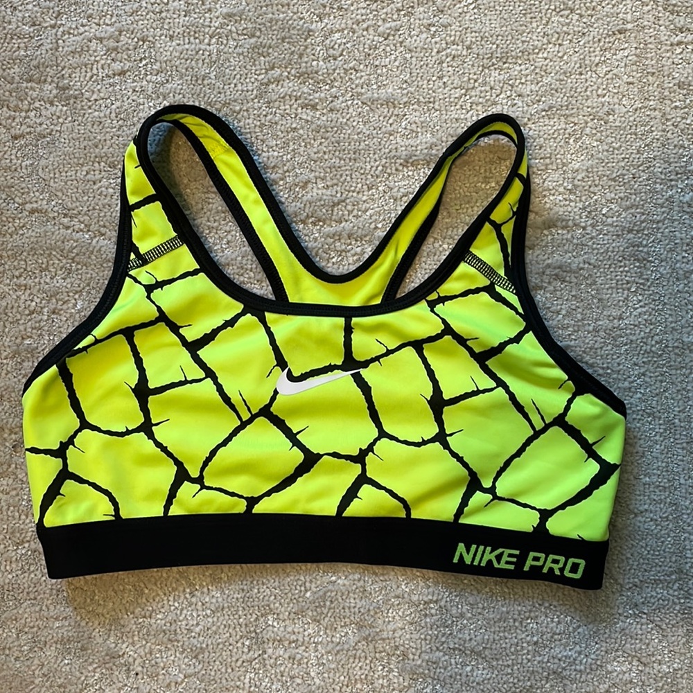 NIKE Neon Sportbra